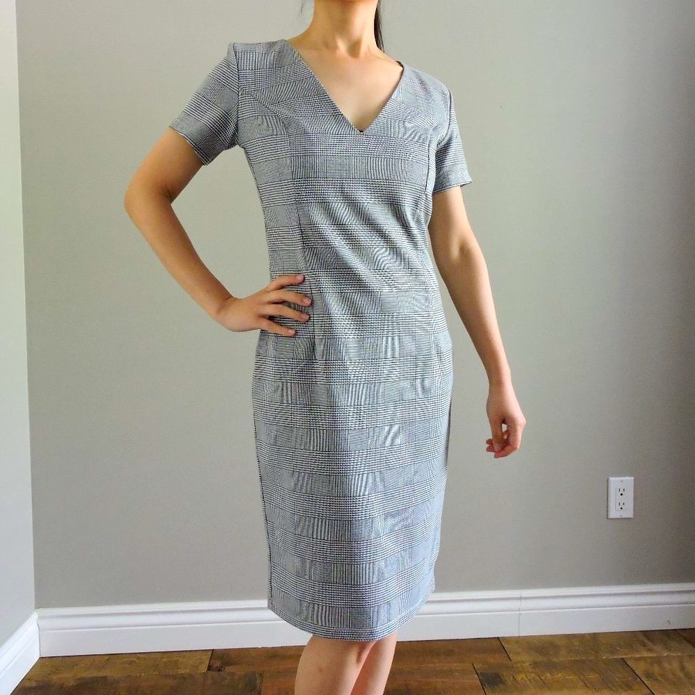 NWOT Cefian Grey Plaid-pattern Business V-Neck Pencil Dress w/ Short Sleeves